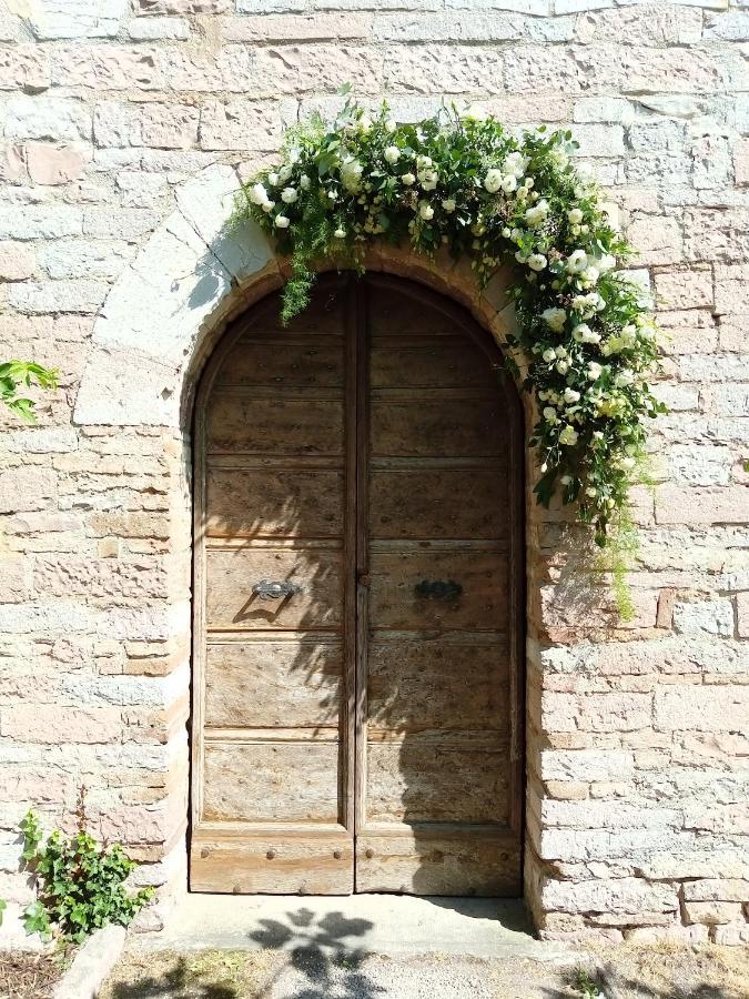Residenza Messer Pajola Assisi Bagian luar foto